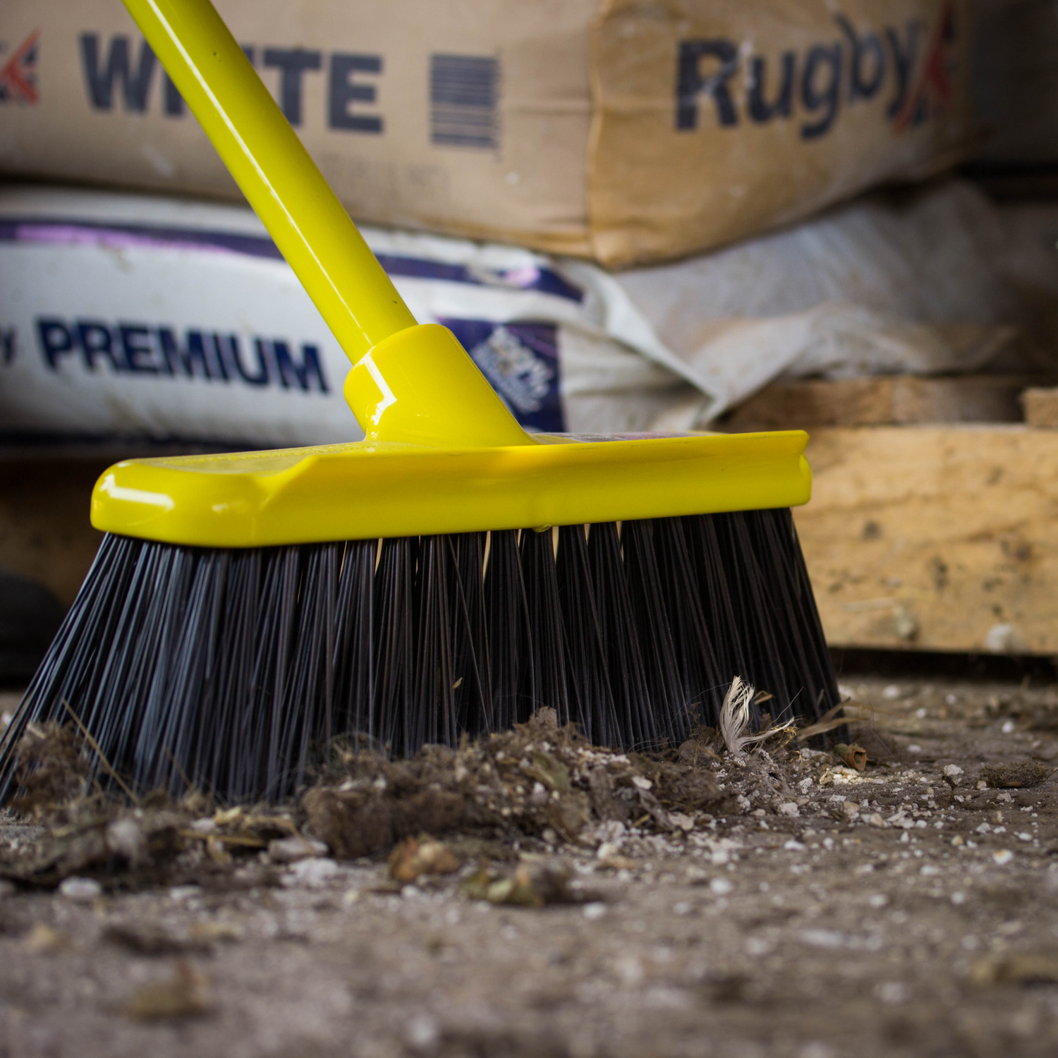 Garden - Gorilla Broom®